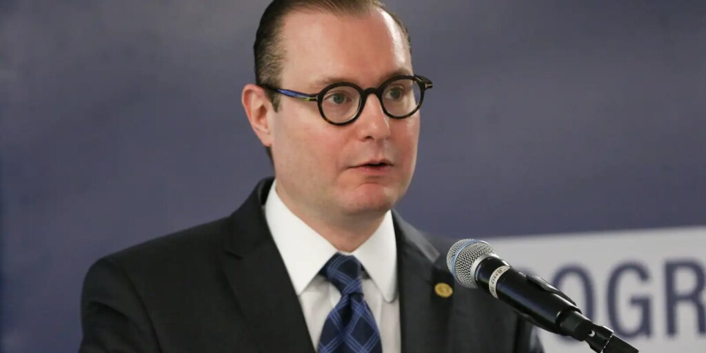 zanin-autoriza-empresaria-a-ficar-em-silencio-na-cpmi-do-inss