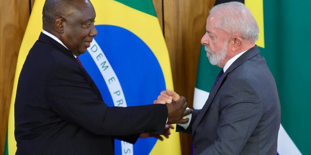 lula:-se-a-gente-nao-preparar-a-defesa,-qualquer-dia-alguem-invade