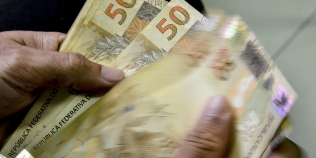 cmn-amplia-credito-a-estados-sem-garantia-da-uniao