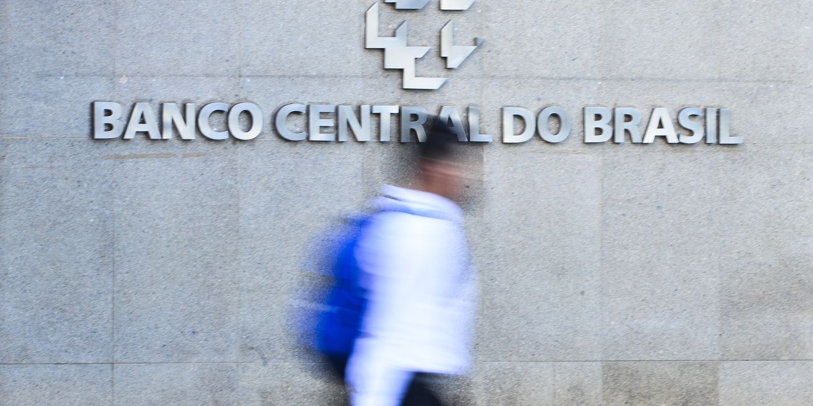mercado-financeiro-eleva-previsao-da-inflacao-para-5,09%-este-ano