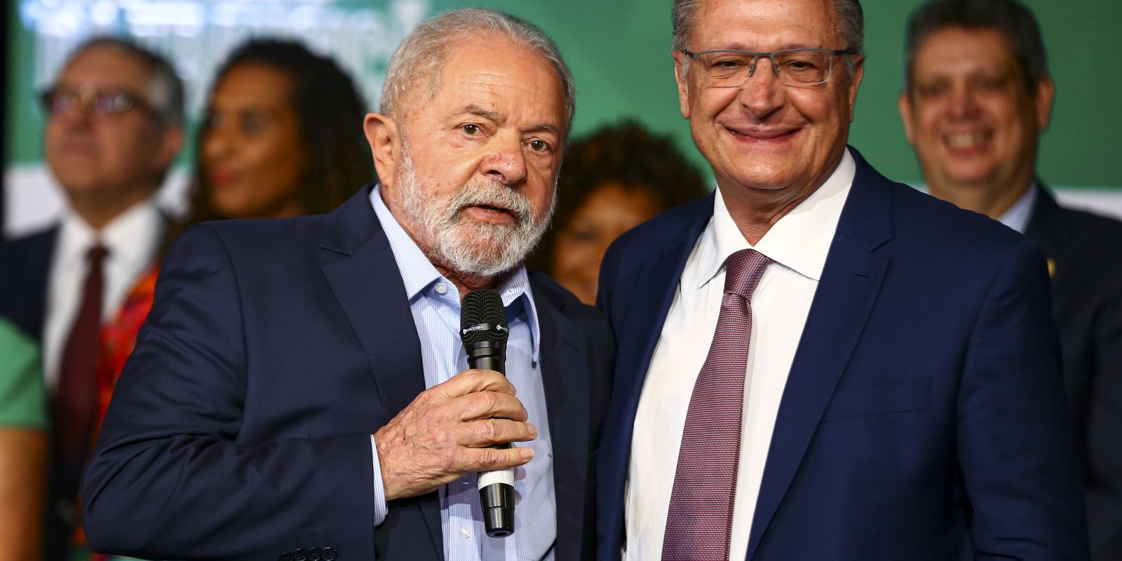 lula-e-alckmin-tomam-posse-hoje;-entenda-o-rito