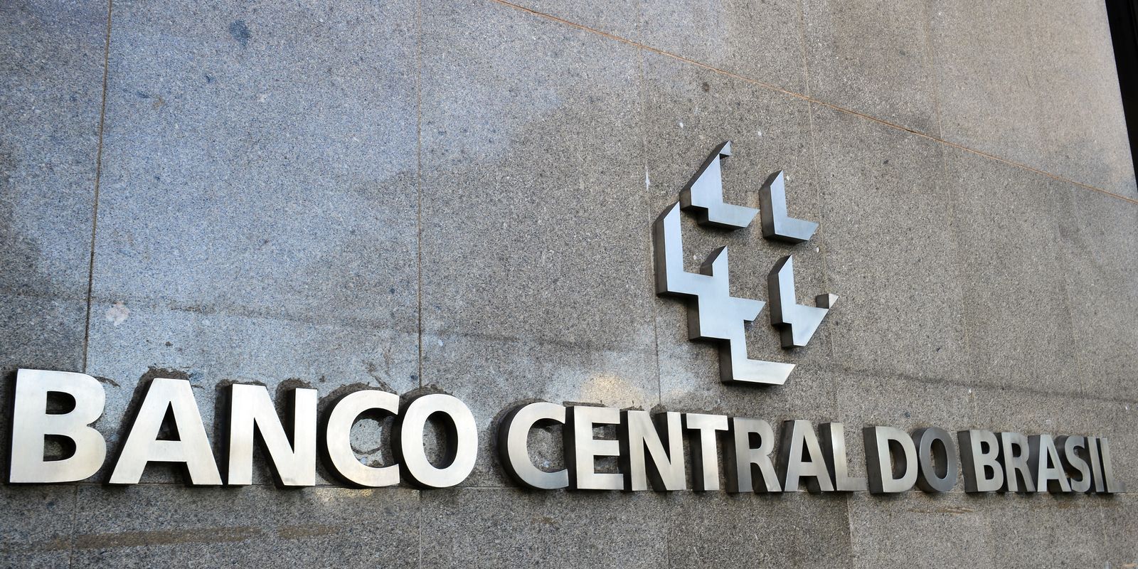 bc-decreta-liquidacao-extrajudicial-de-instituicoes-do-grupo-simpala