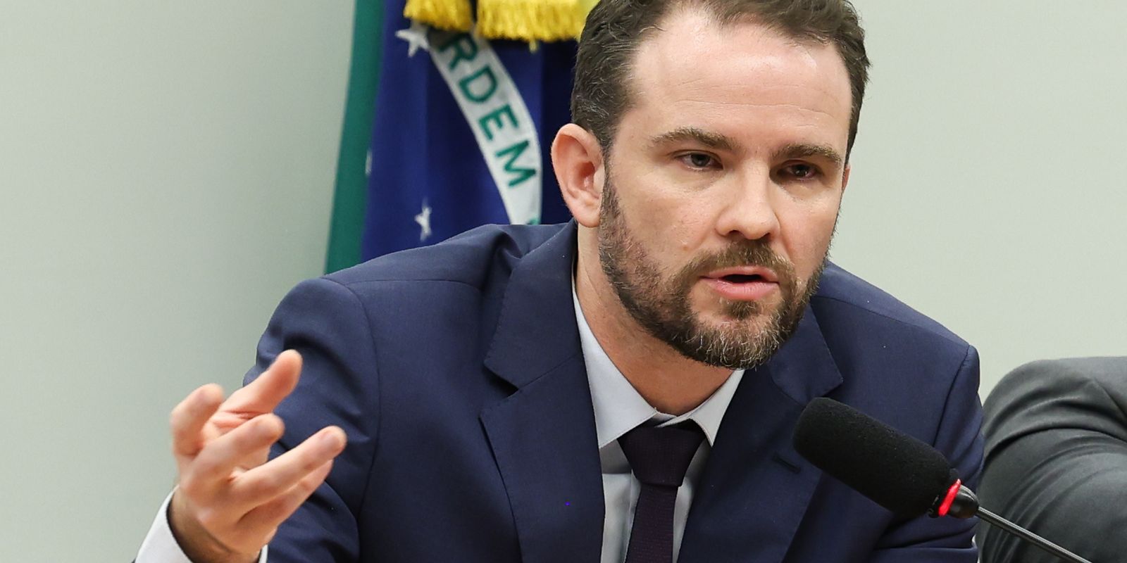 durigan-rebate-criticas-de-inercia-sobre-crise-do-brb