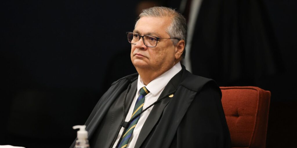 dino-autoriza-pf-a-acessar-investigacao-sobre-produtora-do-dark-horse