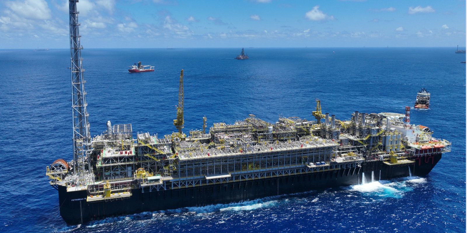 justica-federal-suspende-imposto-de-exportacao-de-12%-sobre-petroleo