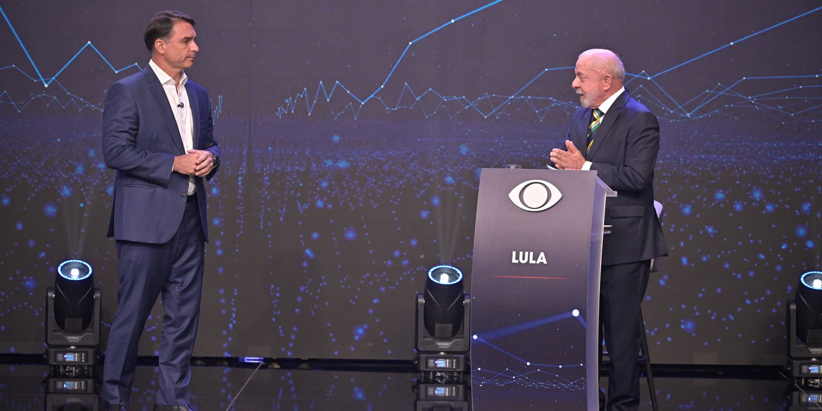 mendonca-diz-que-flavio-e-lula-podem-divulgar-sigilos