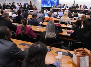 ccj-da-camara-adia-analise-da-pec-da-reducao-da-maioridade-penal