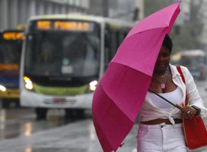 chuva-no-rj-cancela-show-em-transmissao-gratuita-de-jogo-do-brasil