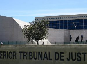 stj-condena-ministro-marco-buzzi-a-perda-de-cargo-por-crimes-sexuais