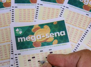mega-sena-sorteia-premio-acumulado-de-r$-165-milhoes-neste-domingo