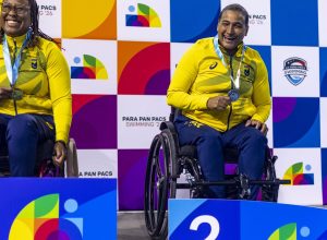 parapan-pacifico-de-natacao:-brasil-estreia-com-medalhas-e-recorde