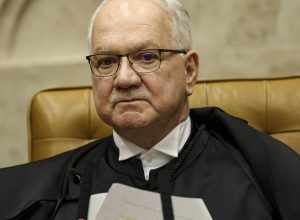 fachin-devolve-relatoria-do-caso-do-inss-a-mendonca-e-mantem-master